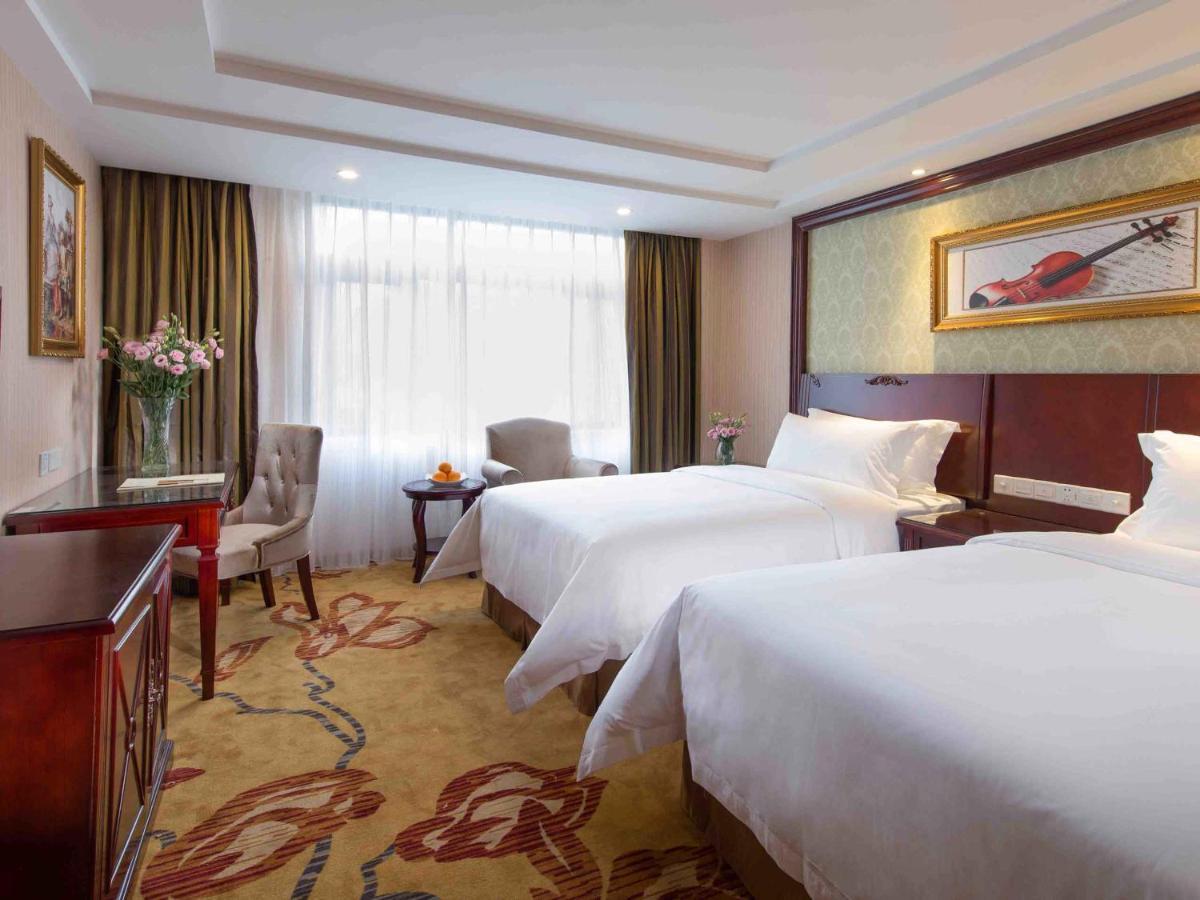 Vienna Hotel Guangzhou Jinshazhou Fo-šan Exteriér fotografie